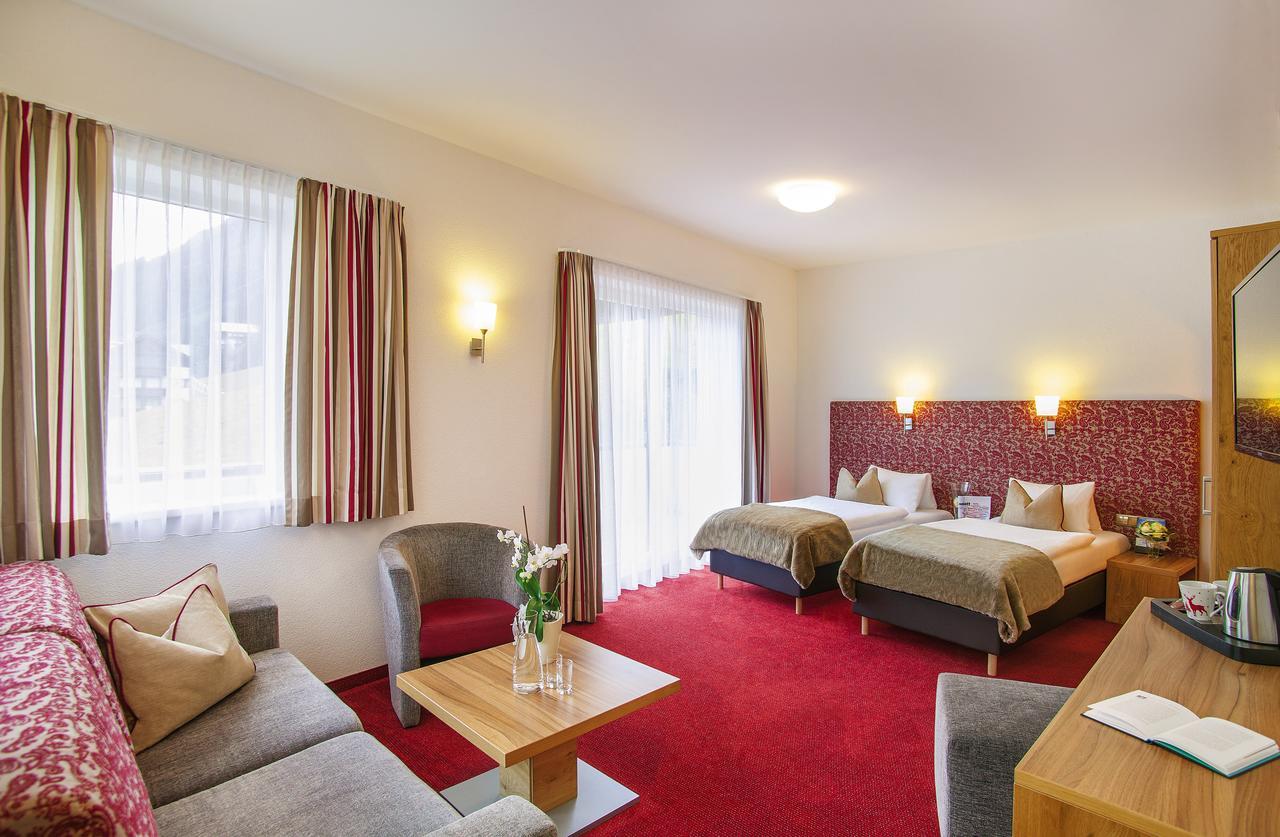 Hotel Garni Chasa Sulai Ischgl Exterior foto